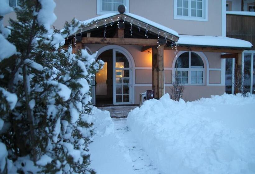 Alpen Hotel Eghel