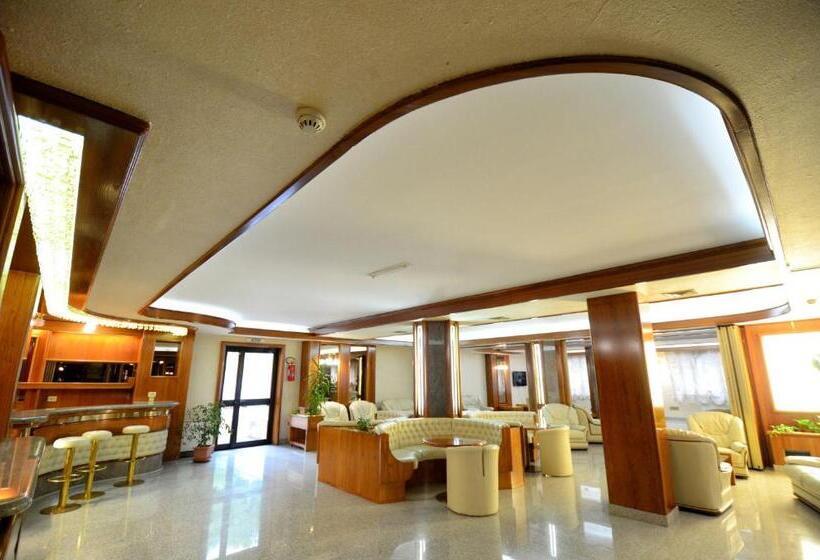 Grand Hotel Delle Rocche