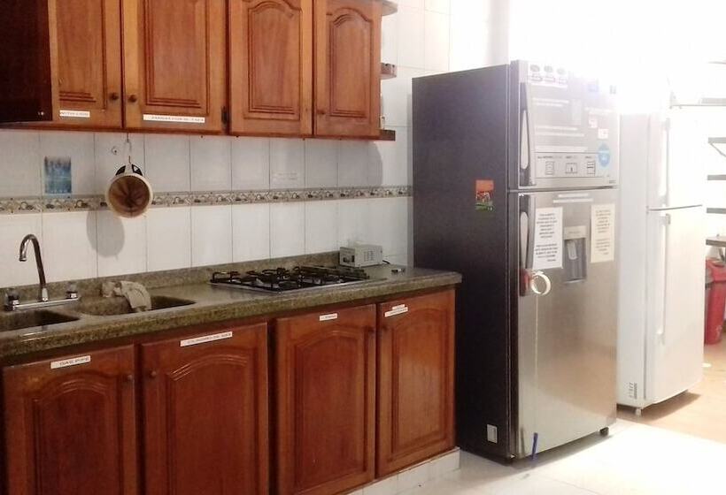 Hostal La Casa Del Kurupira