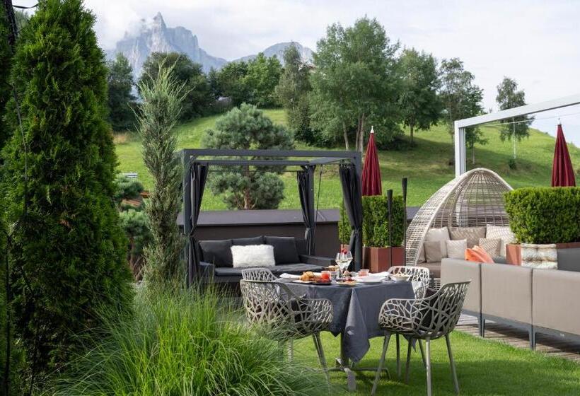 هتل Abinea Dolomiti Romantic Spa