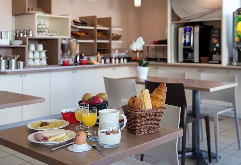 هتل Ace Hôtel Clermont Ferrand La Pardieu