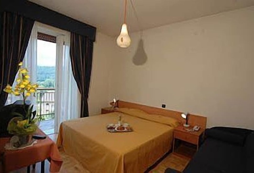هتل Albergo Al Salus