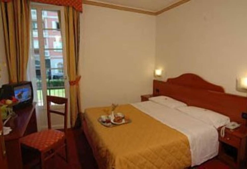 هتل Albergo Al Salus
