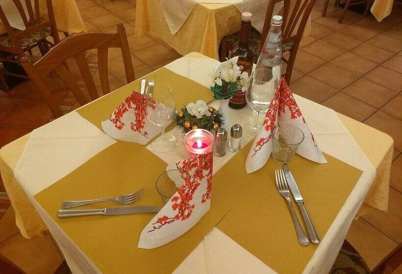 هتل Albergo Al Salus