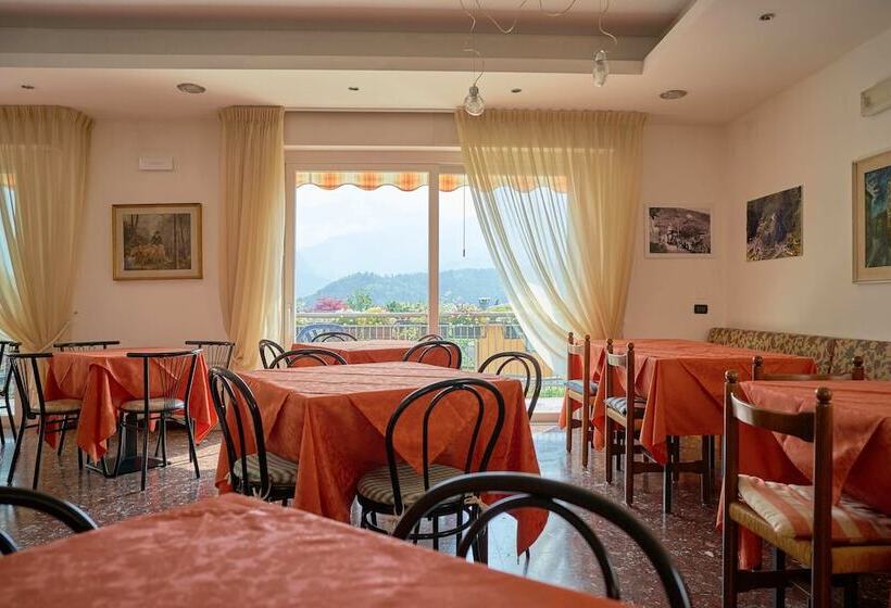 هتل Albergo Al Salus