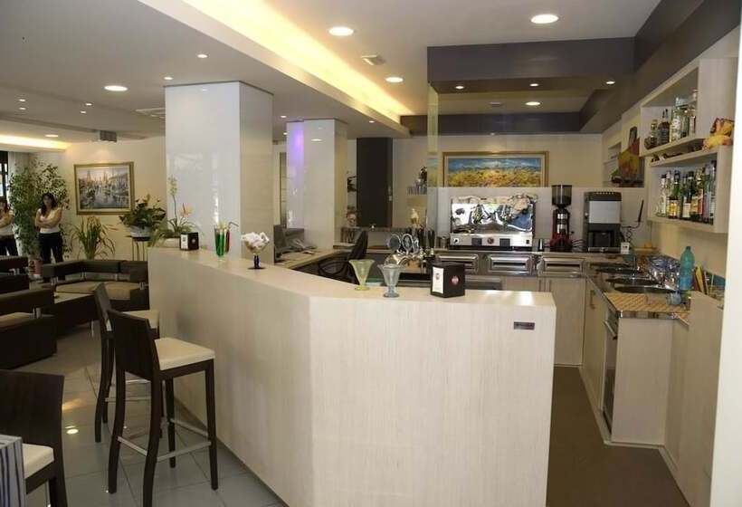 Fotos del hotel Ambra:  8