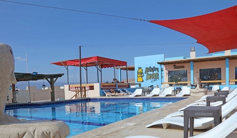 هتل Aqaba Adventure Divers Village