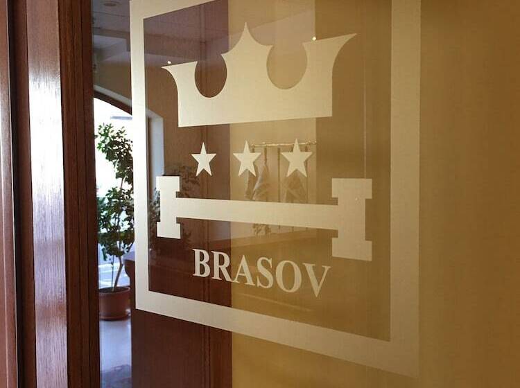 هتل Brasov