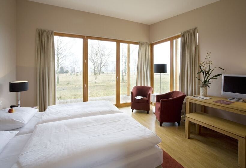 هتل Camp Reinsehlen