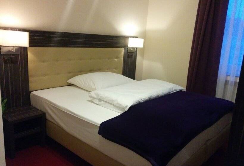 Fotos del hotel Famosa:  27