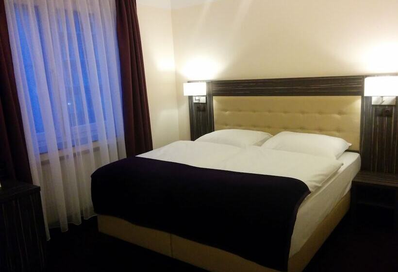 Fotos del hotel Famosa:  29