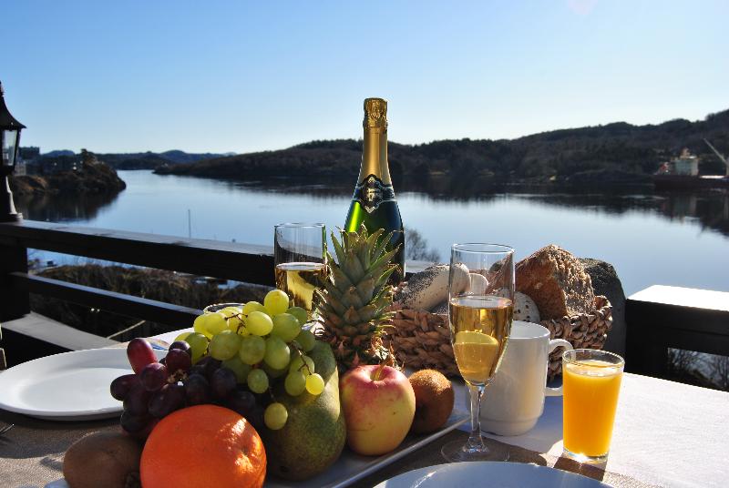 هتل Farsund Fjord