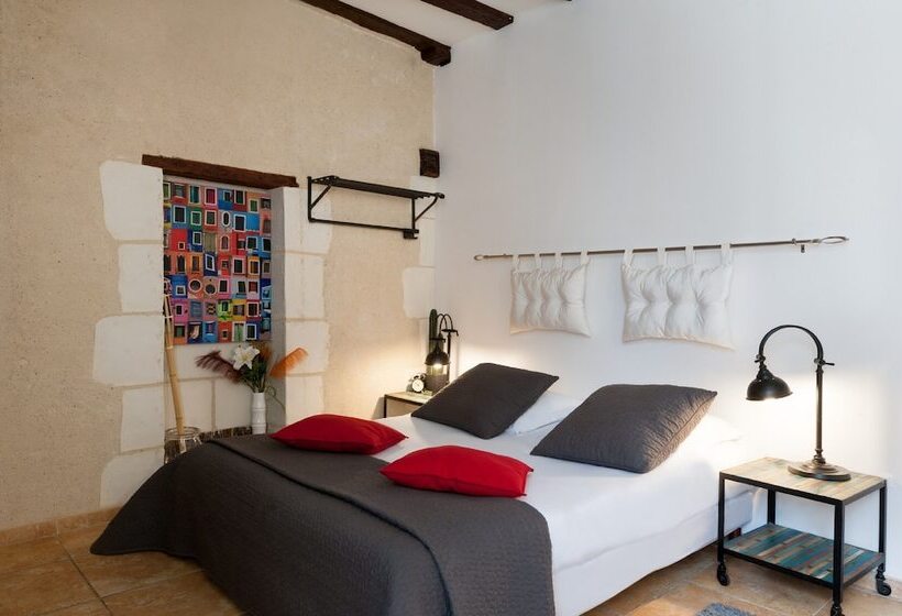 בית מלון כפרי Hôtel Restaurant Chambre Insolite Spa   Le Xii De Luynes