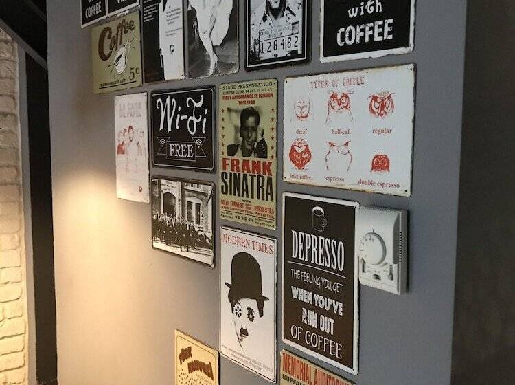 Fotos del hotel Jakaranda:  6