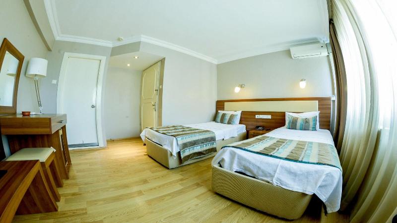 Fotos del hotel Megapole:  4