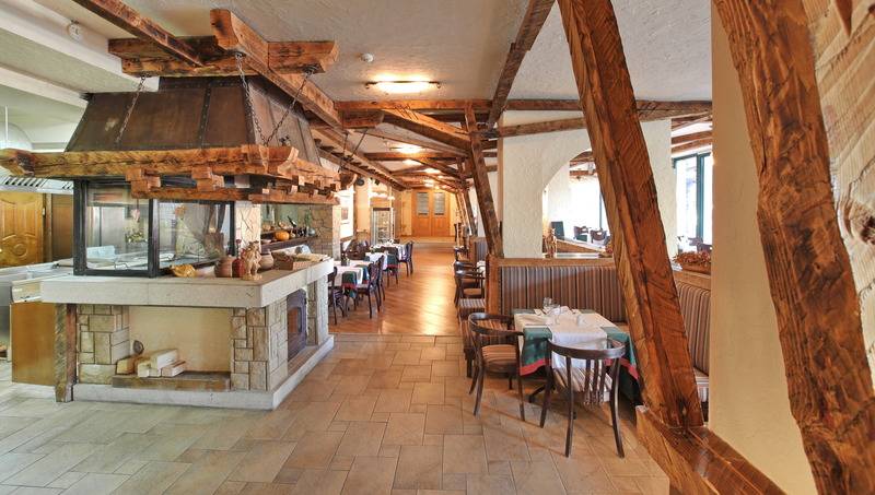 هتل Mona Plaza Zlatibor