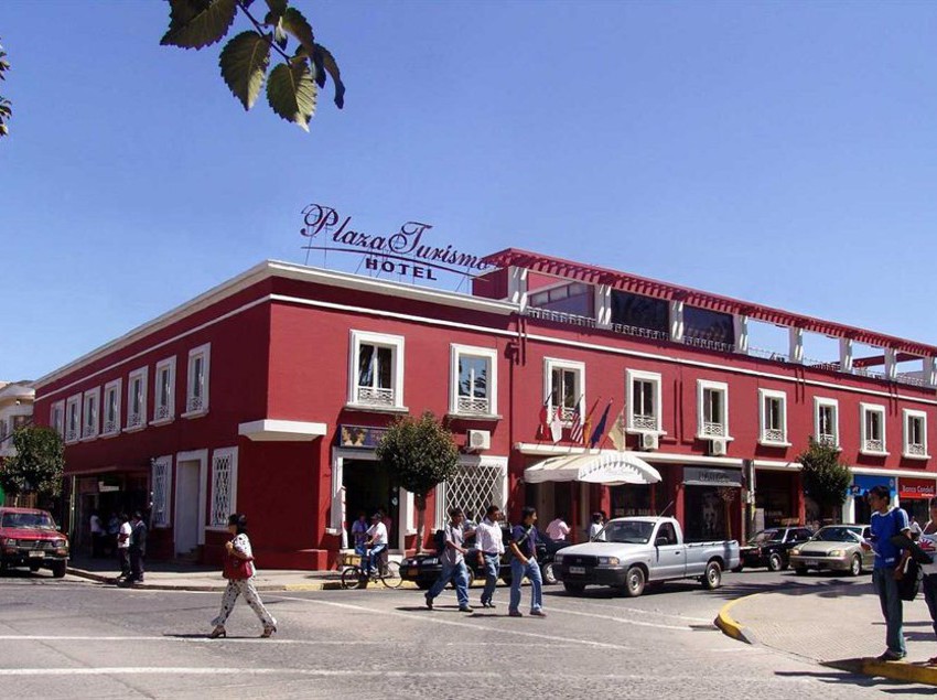هتل Plaza Turismo