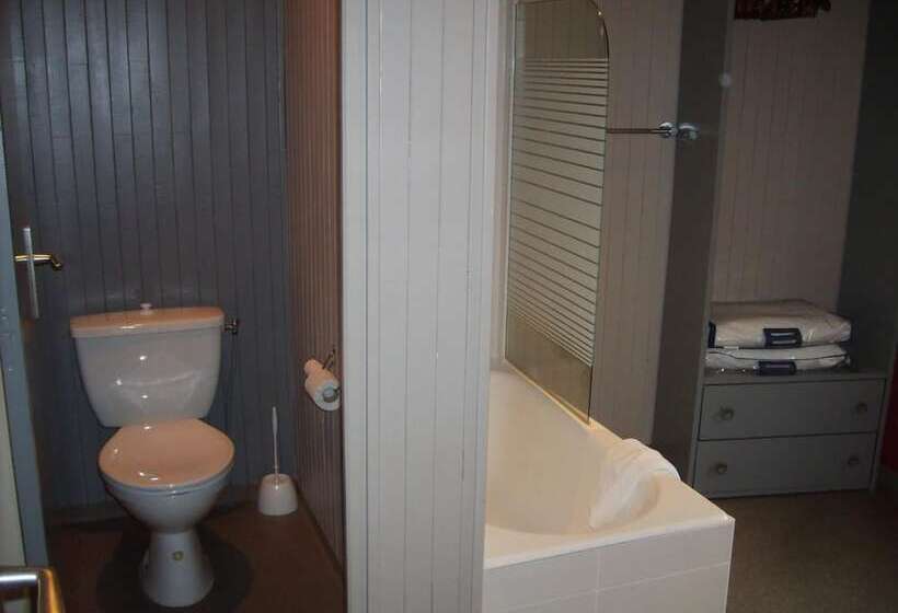 هتل The Originals Access, Hôtel Arum, Remiremont