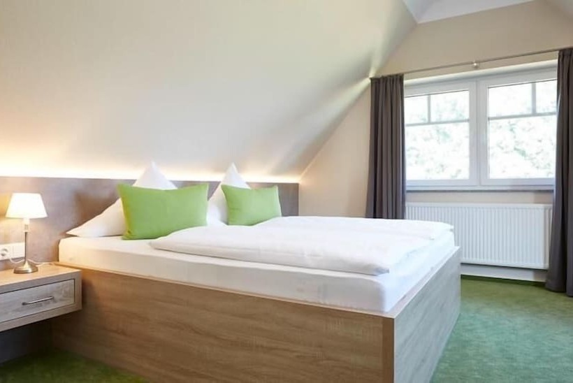 هتل Waldblick Deppe
