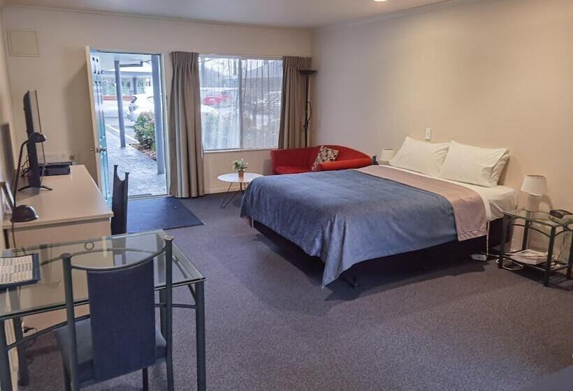 مُتل Harringtons Motor Lodge