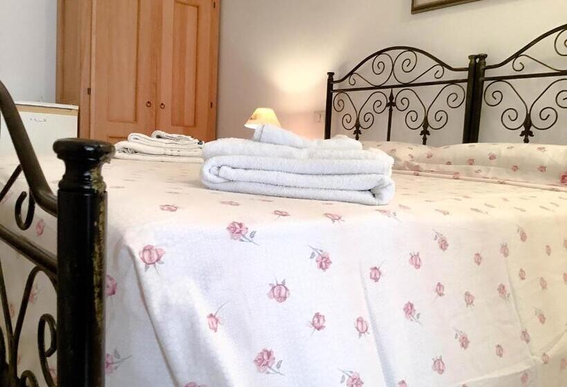 Bed and Breakfast Affittacamere La Saracina