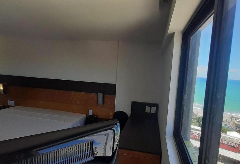 هتل Natal Plaza Requinte, Conforto E Vista Para O Mar