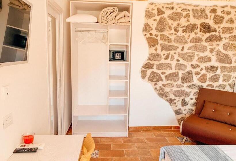 B&b La Roccia