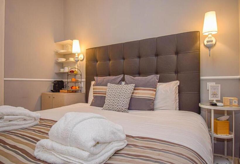 تختخواب و صبحانه B In B Lisbon Downtown Suites