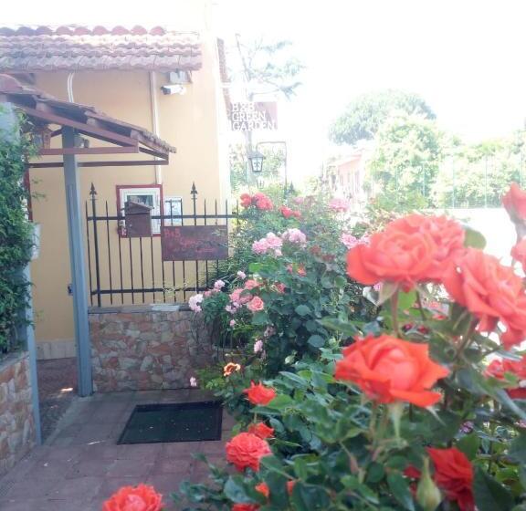 تختخواب و صبحانه Green Garden