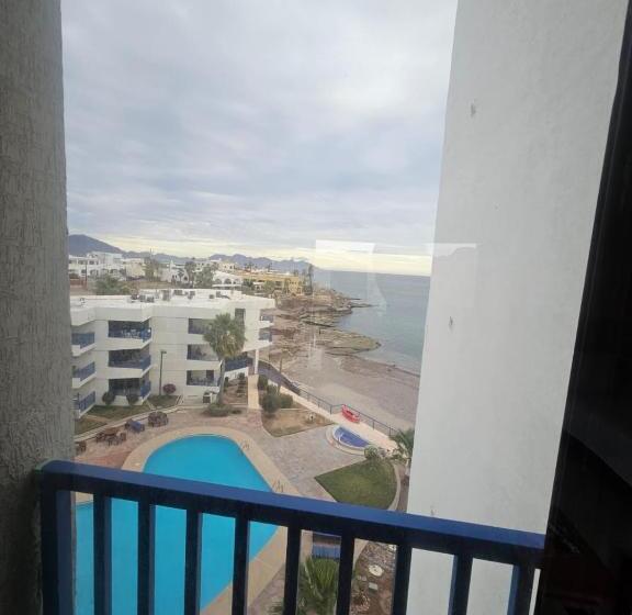 هتل Condominios San Carlos