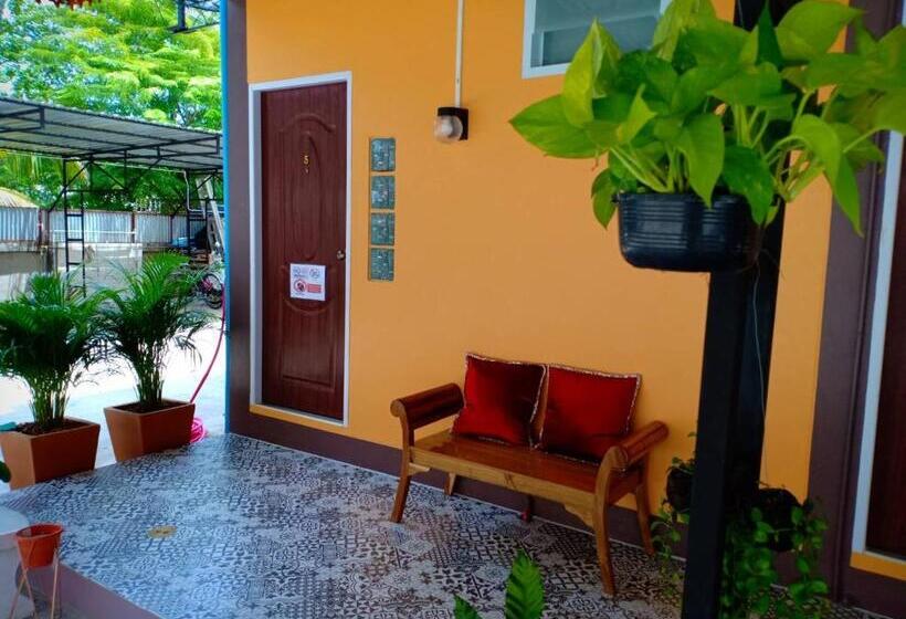 هتل Siri Guesthouse