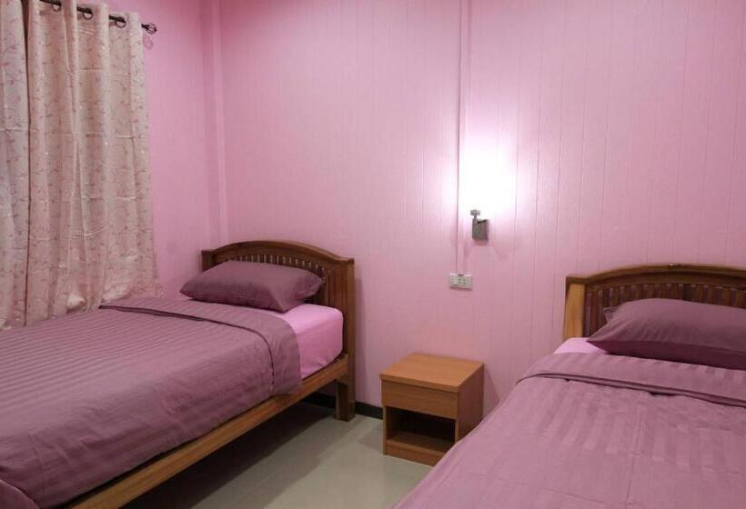 هتل Siri Guesthouse