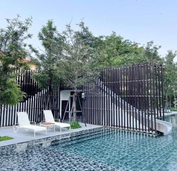 هتل Veranda Residence Pattaya By Sea