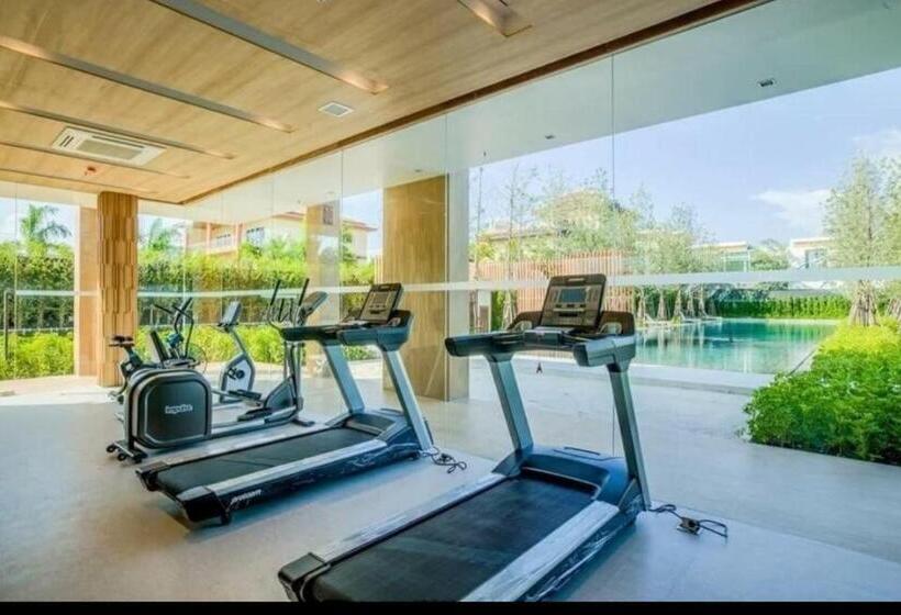 هتل Veranda Residence Pattaya By Sea