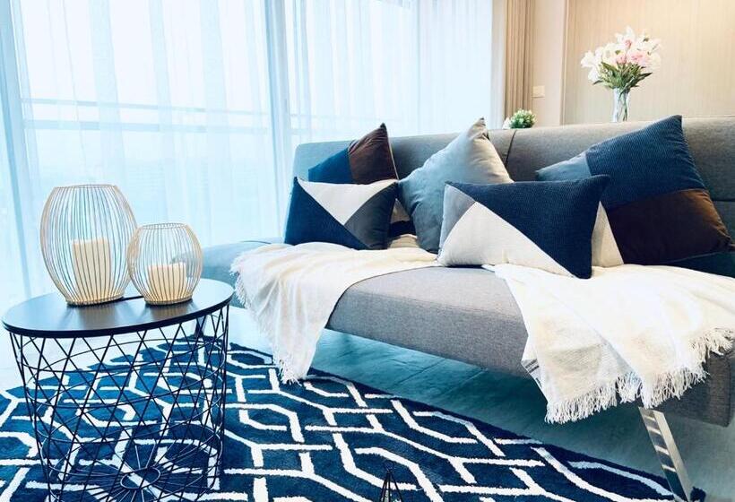 هتل Veranda Residence Pattaya By Sea