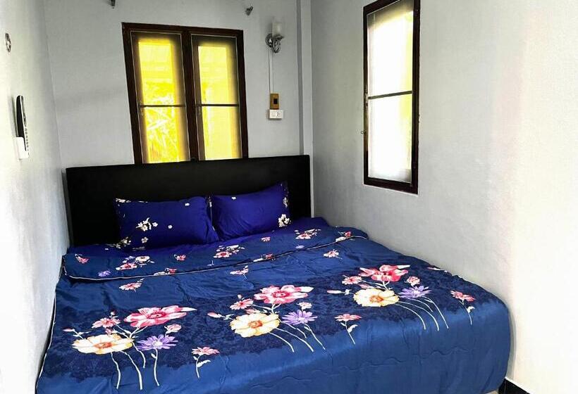 펜션 2br Maryam Villa Near Tesco & Beach