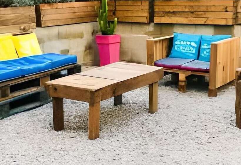 بنسيون Allegria Nîmes