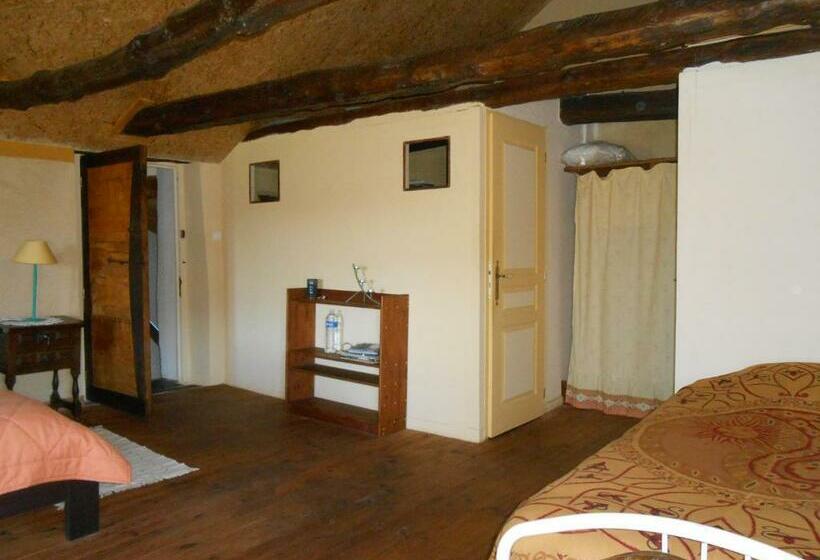 住宿加早餐  Chambre D Hôtes Des Monts