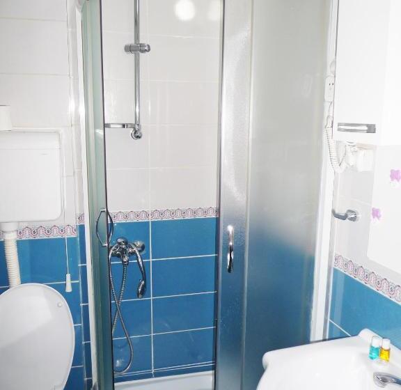 Sobe Rooms Aleksandar