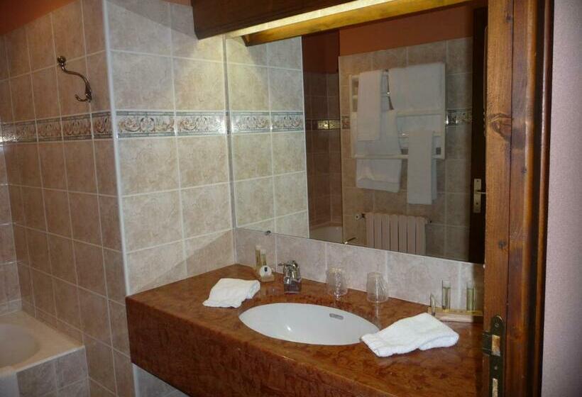 فندق Hôtel Sainte Foy