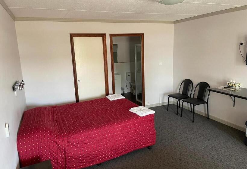 Paringa Hotel Motel