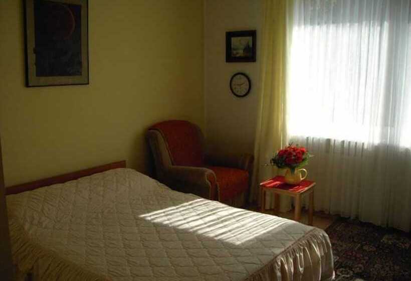 تختخواب و صبحانه Villa Maria