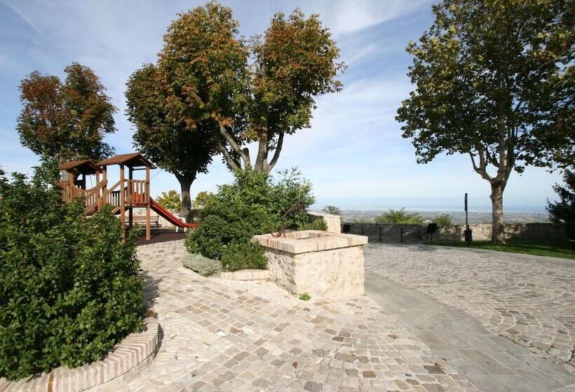 בית מלון כפרי Albergo Centopini