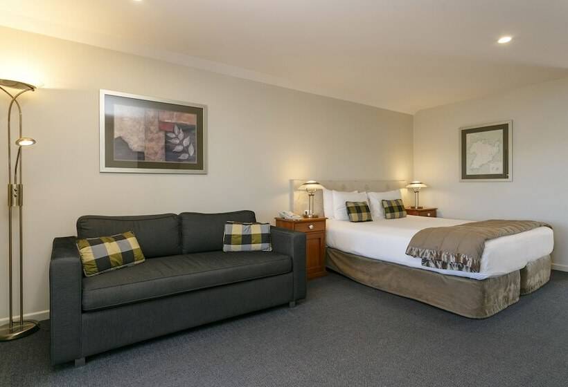 هتل Baycrest Thermal Lodge