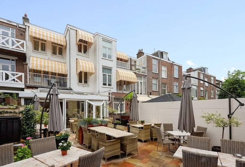 בית מלון כפרי Bor Scheveningen