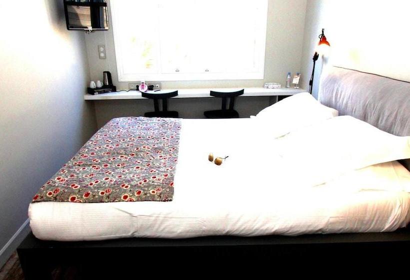 Отель Boutiquehôtel Les Jardins D Aliénor