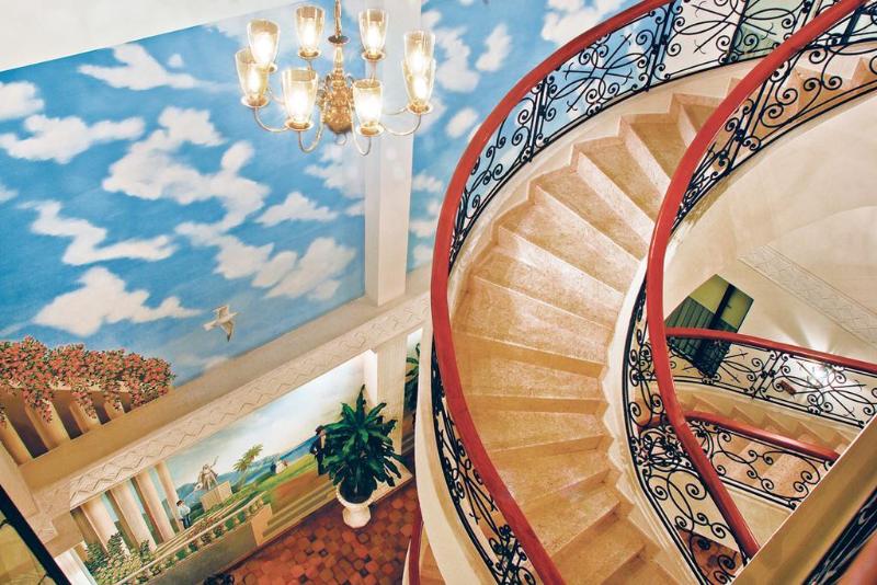 هتل Castilla Real