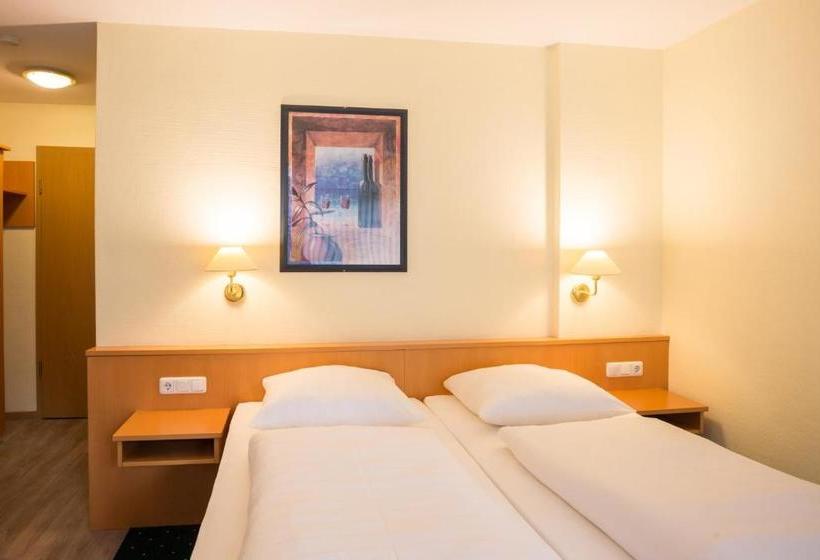 בית מלון כפרי Gremersdorf  Zum Grunen Jager