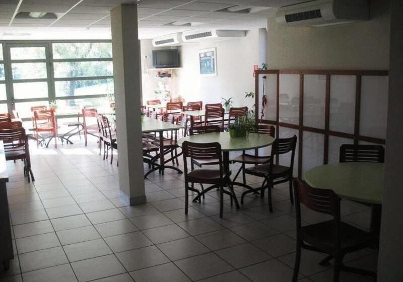 هتل Home Du Buisson Hôtel Des Familles