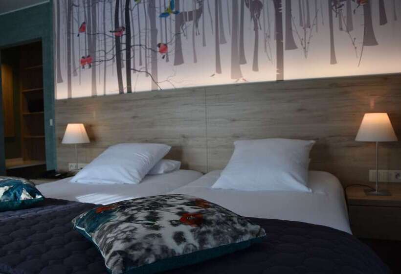 هتل Hostellerie Du Peiffeschof  The Originals Relais